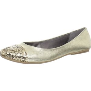 Like New Kenneth Cole Reaction Flats Gold 7.5